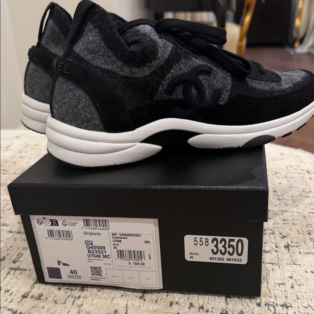 CHANEL Black & Gray Felt Low-Top Sneakers
